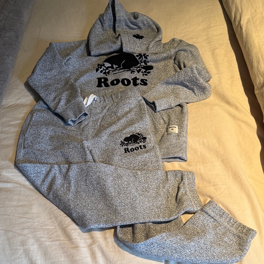 Roots Heather Gray Loungewear Set